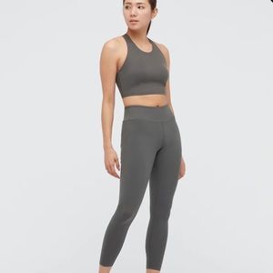 Uniqlo Women Wireless Active Racerback Bra Top